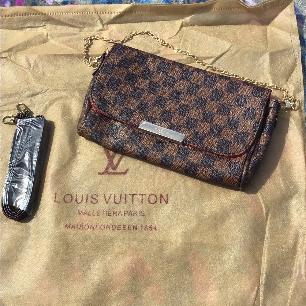 Brown crossbody brand new never use